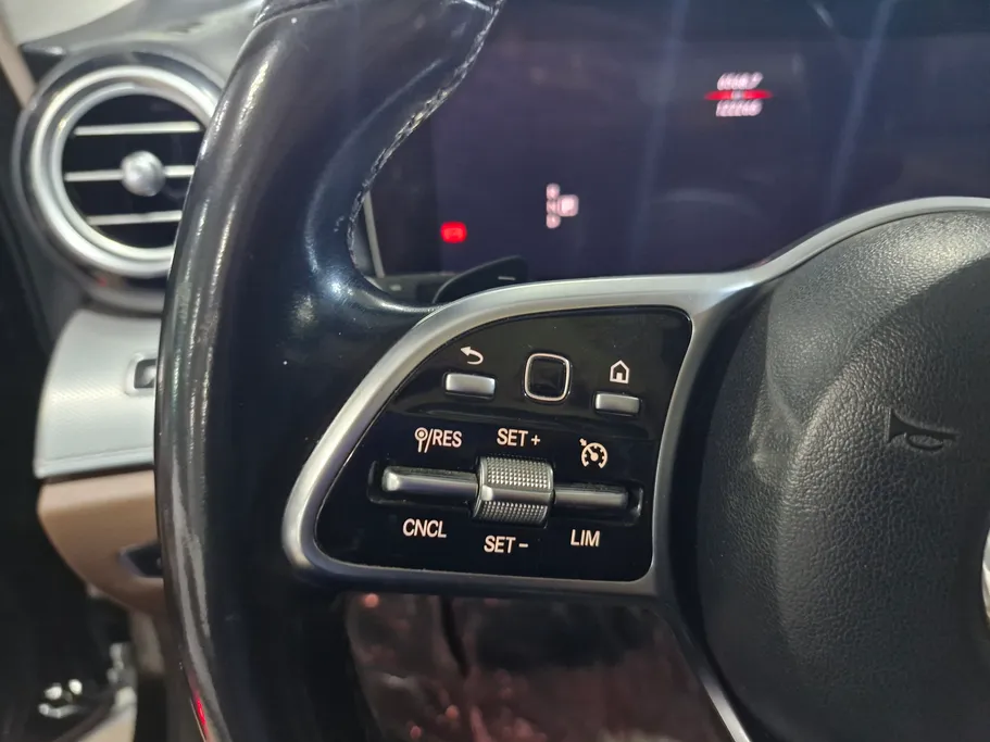 2020 Mercedes E 200 