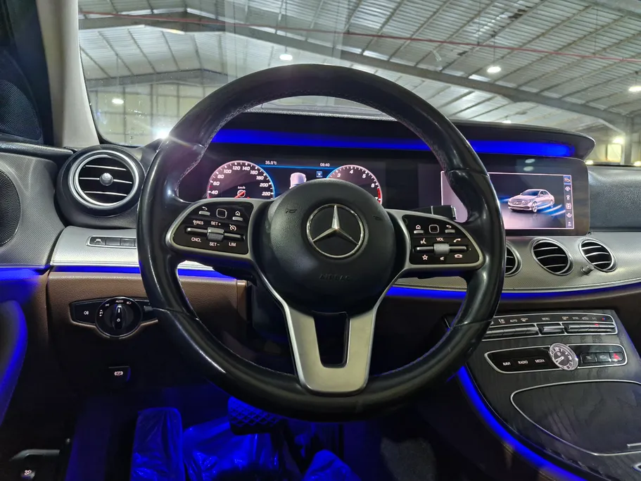 2020 Mercedes E 200 