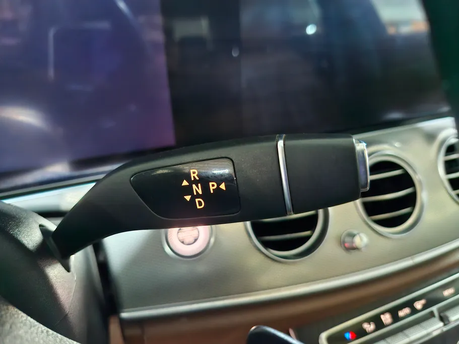 2020 Mercedes E 200 