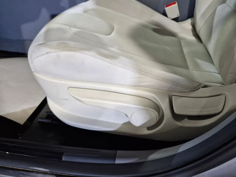 2023 Hyundai Elantra Smart 
