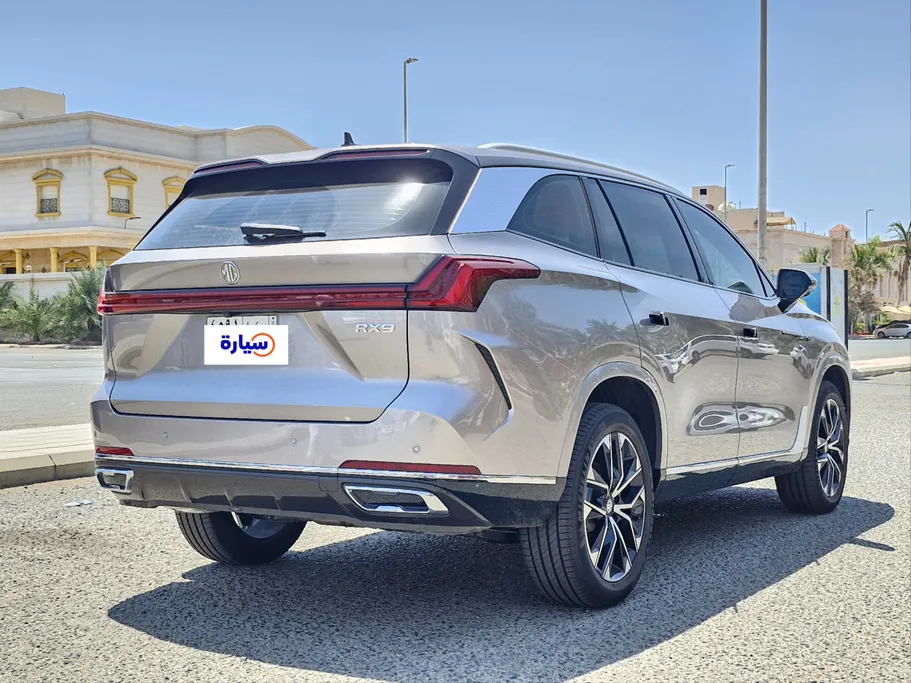 2025 MG RX9 COM 