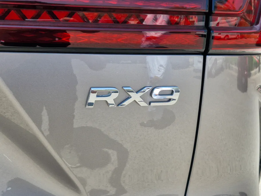 2025 MG RX9 COM 