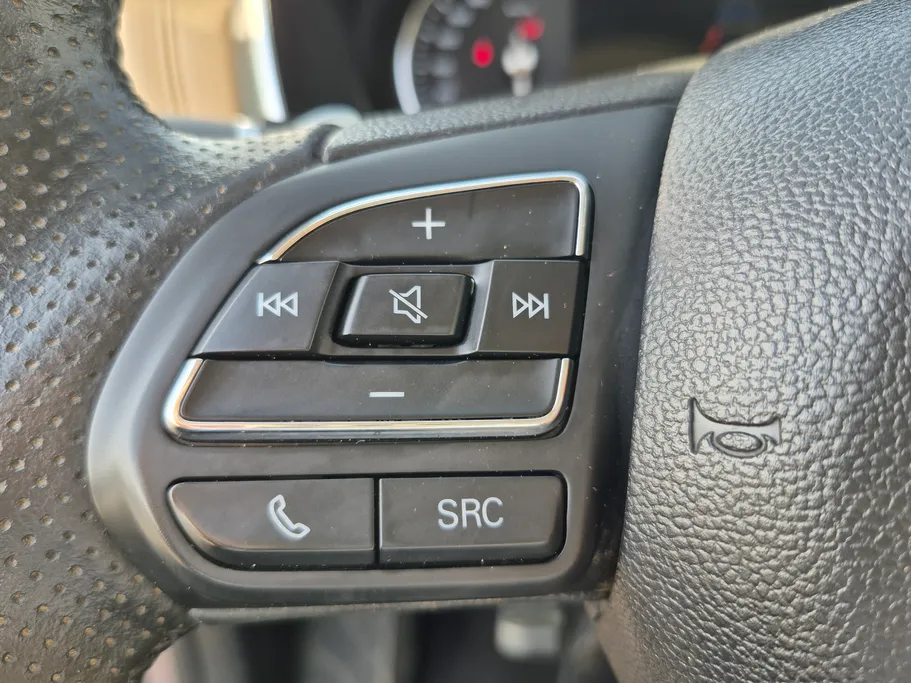 2022 MG RX8 LUX 