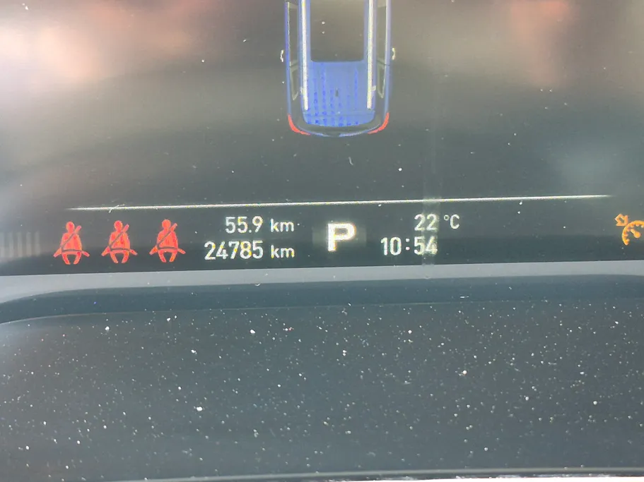 2022 MG RX8 LUX 