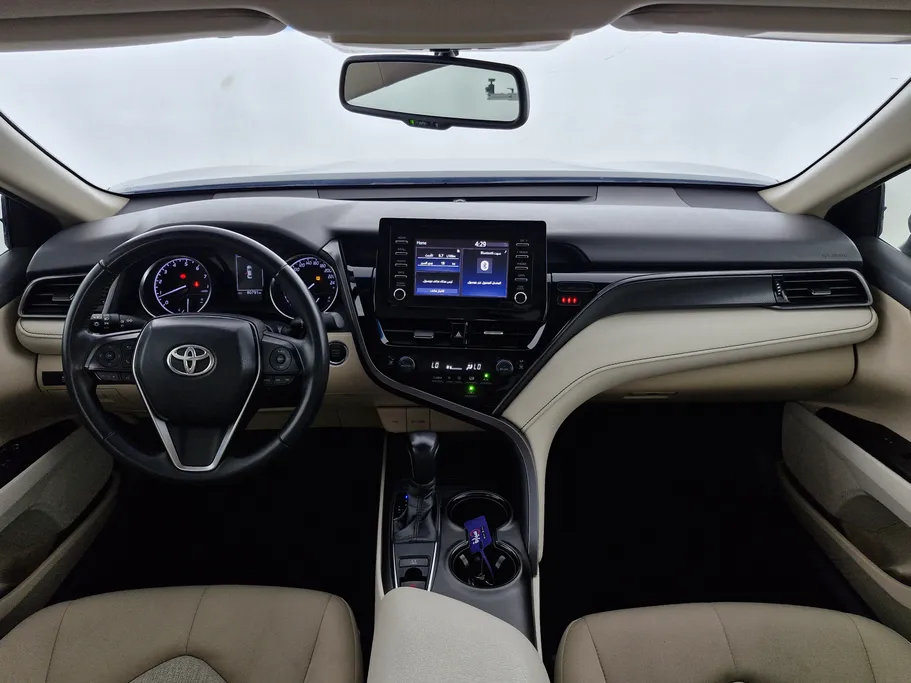 2024 Toyota Camry  GLE 