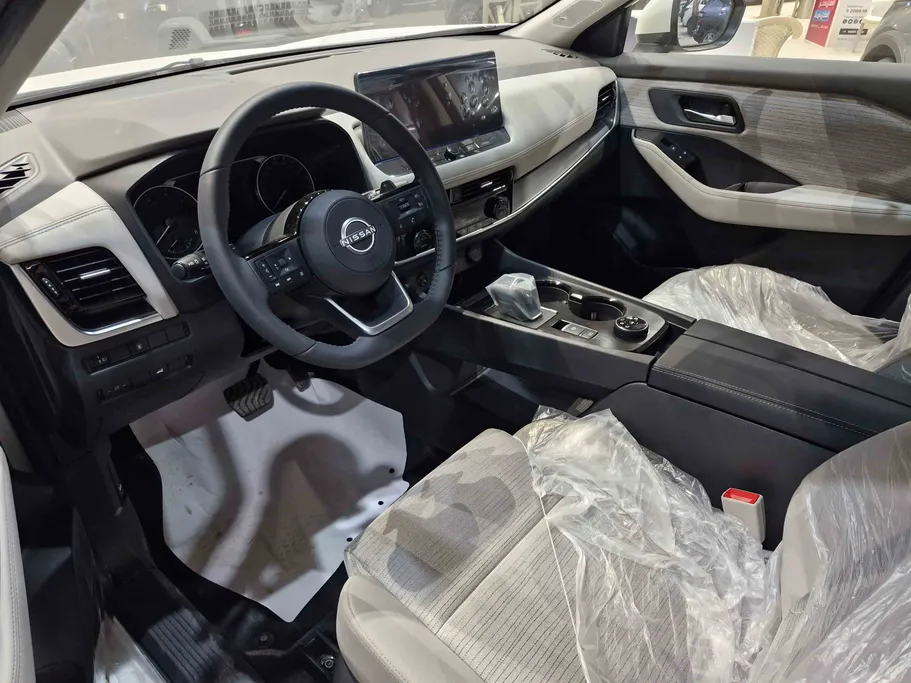 2025 Nissan Xtrail SV Plus 