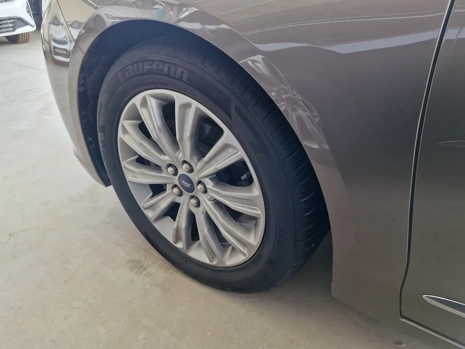 2020 Ford Taurus Ambiente 