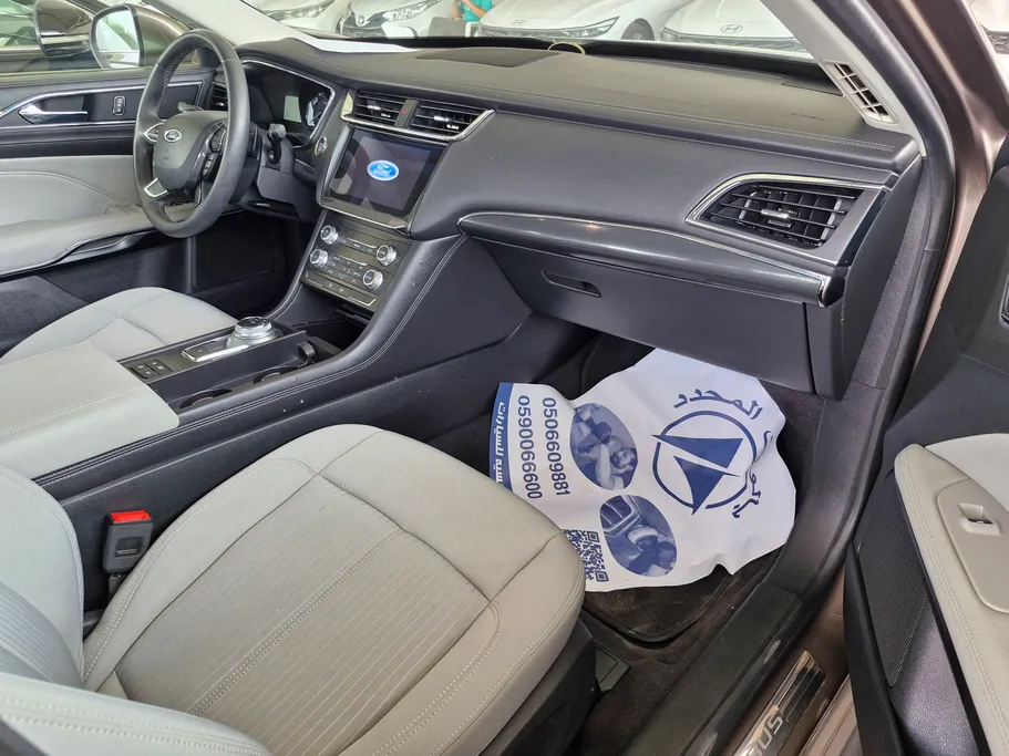 2020 Ford Taurus Ambiente 