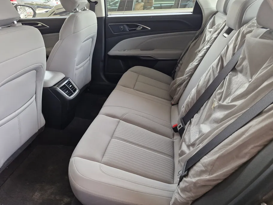 2020 Ford Taurus Ambiente 