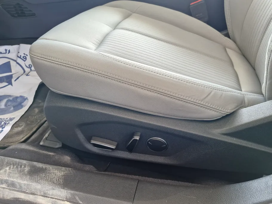 2020 Ford Taurus Ambiente 