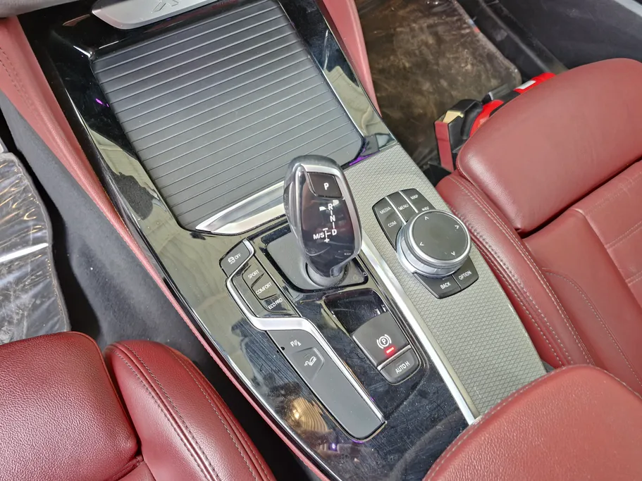 2020 BMW X Series 4 xDrive 30i 