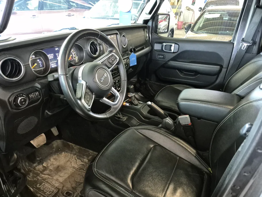 جيب رانجلر انلمتد صحارى 2021 