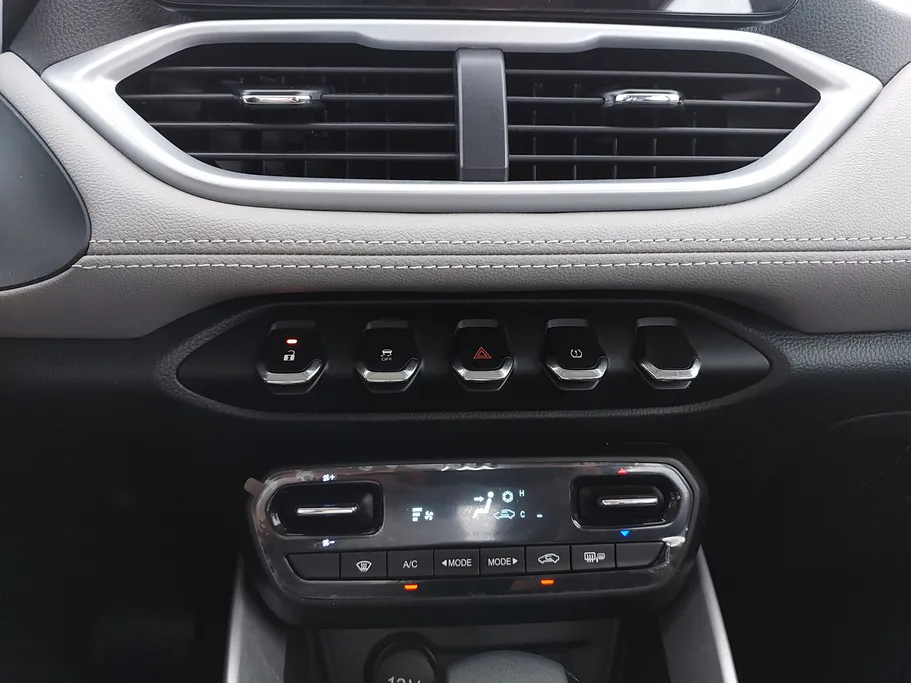 2023 Chevrolet Groove LT 