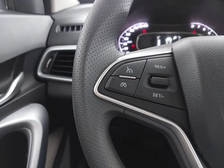 2023 Chevrolet Groove LT 