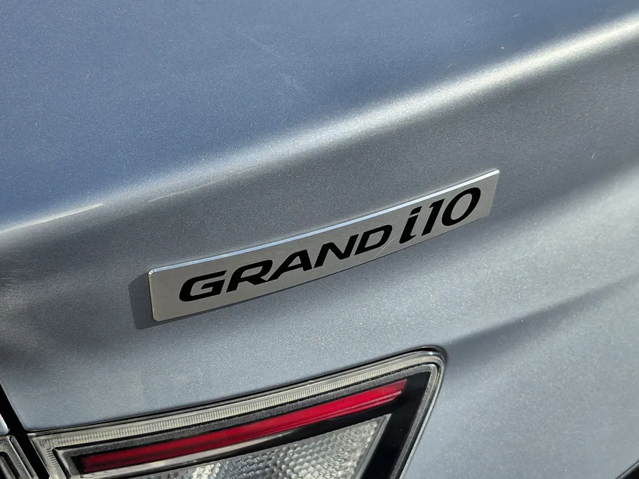 2024 Hyundai Grand i10 Smart 