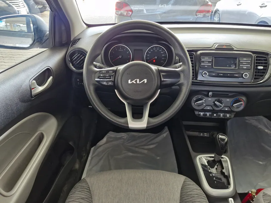 2022 Kia Pegas LX 