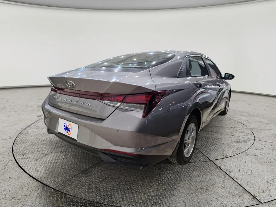 2021 Hyundai Elantra Smart 