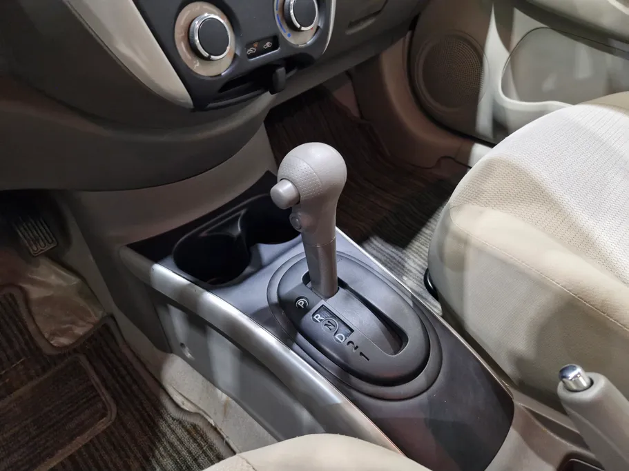 2022 Nissan Sunny Classic 