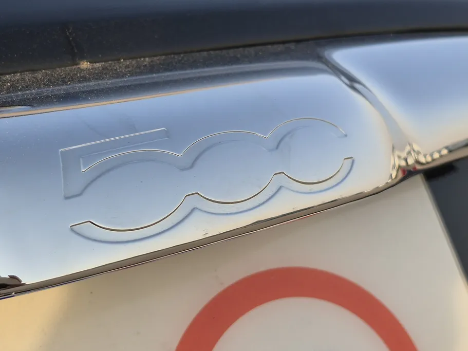 فيات 500 C 2024 