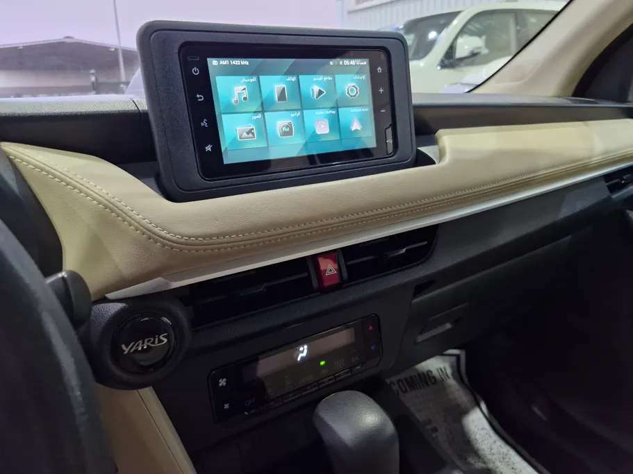 2023 Toyota Yaris  Y 