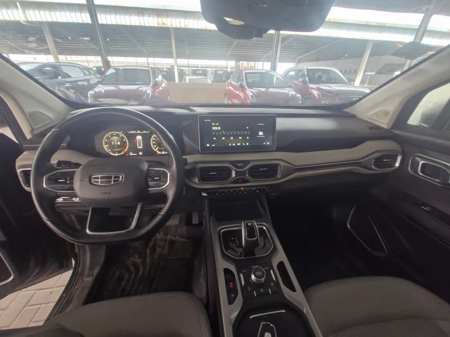 2022 Geely Okavango Full 