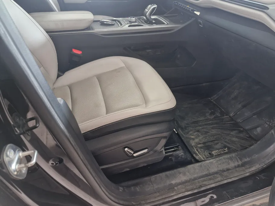 2022 Geely Okavango Full 