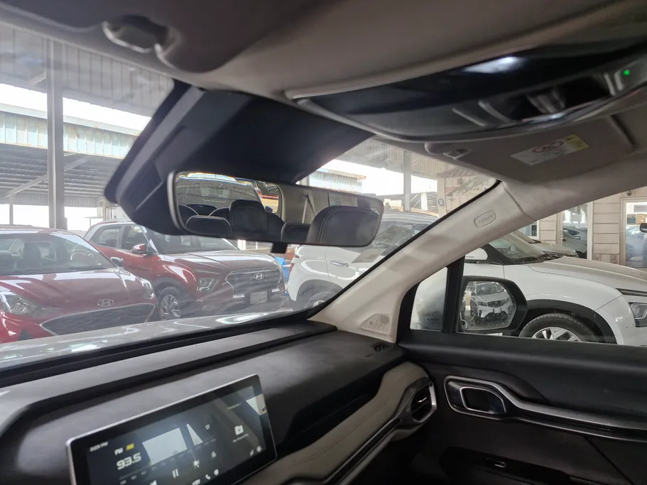 2022 Geely Okavango Full 