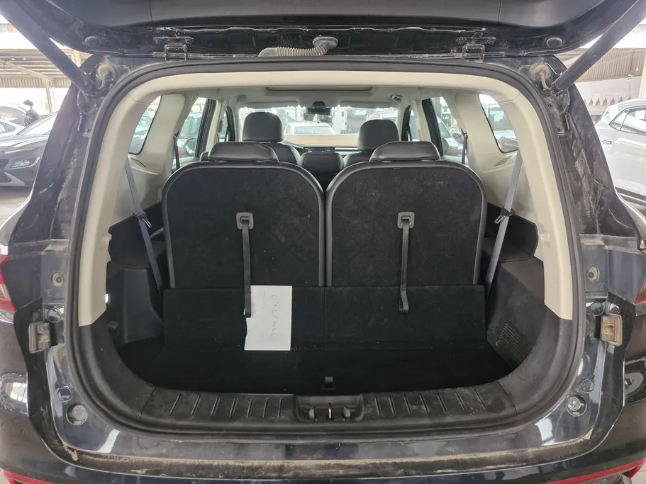 2022 Geely Okavango Full 