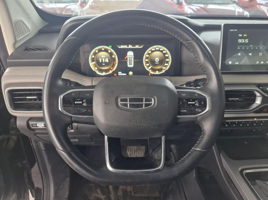 2022 Geely Okavango Full 
