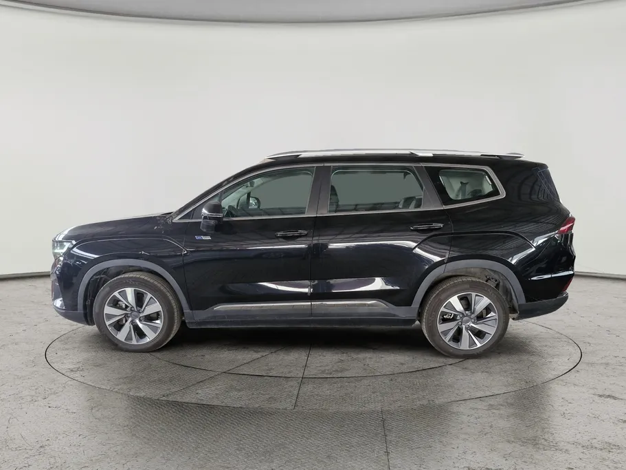 2022 Geely Okavango Full 