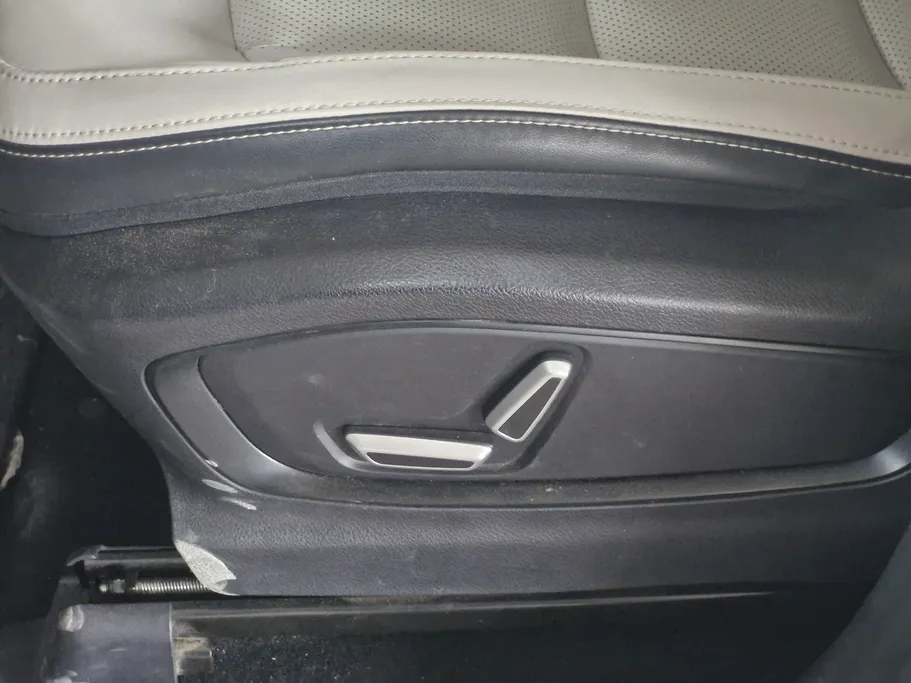 2022 Geely Okavango Full 