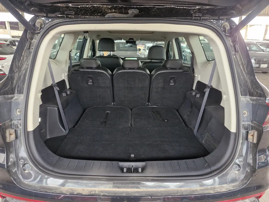 2022 Geely Okavango Full 