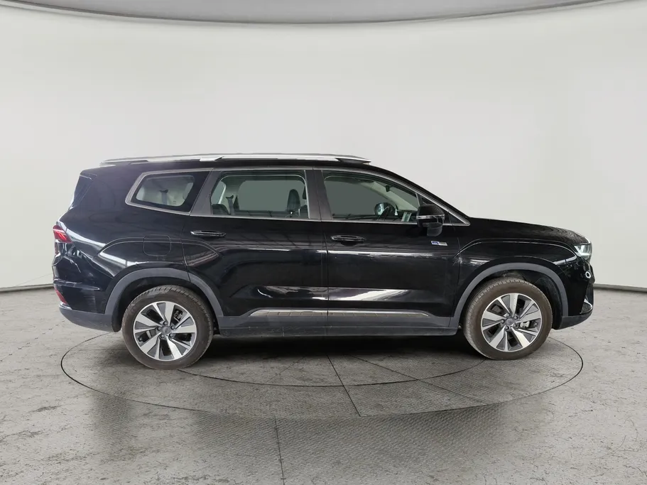 2022 Geely Okavango Full 