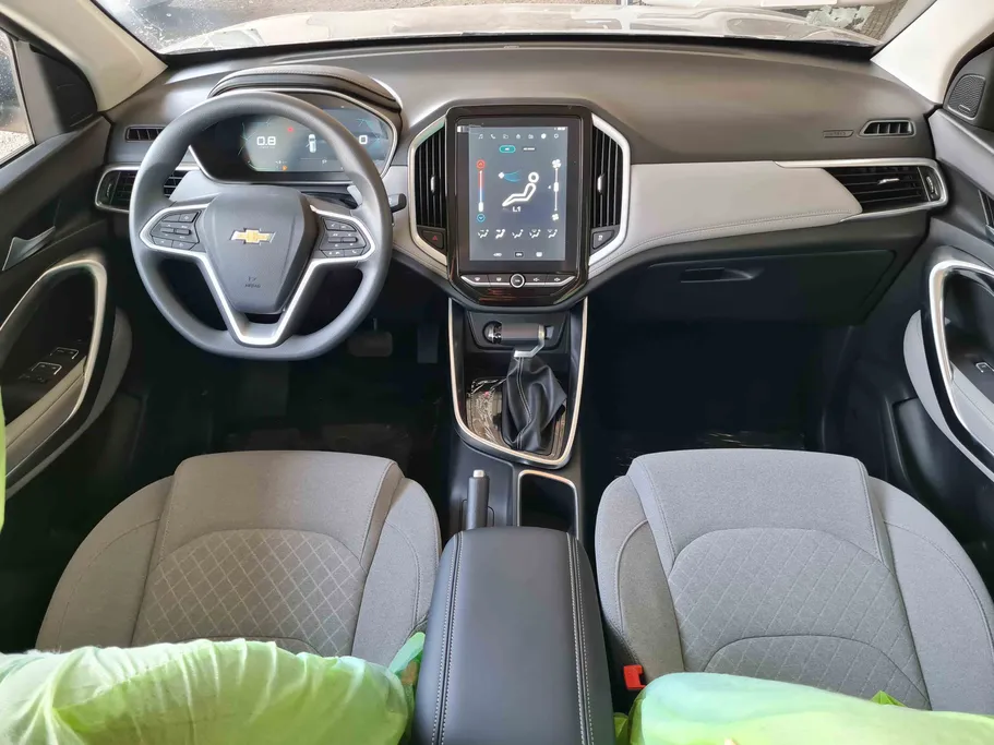 2025 Chevrolet Captiva LT 