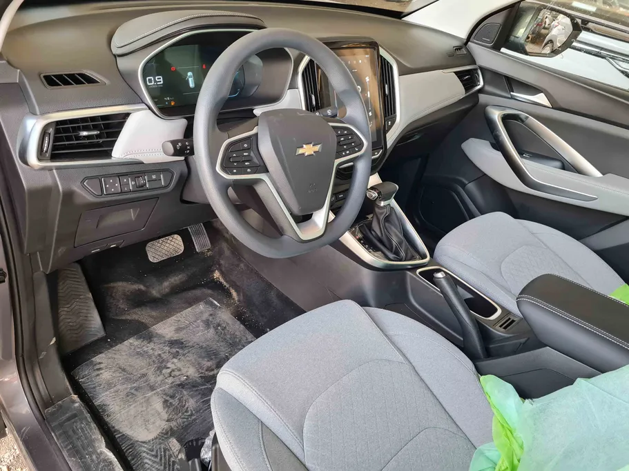2025 Chevrolet Captiva LT 