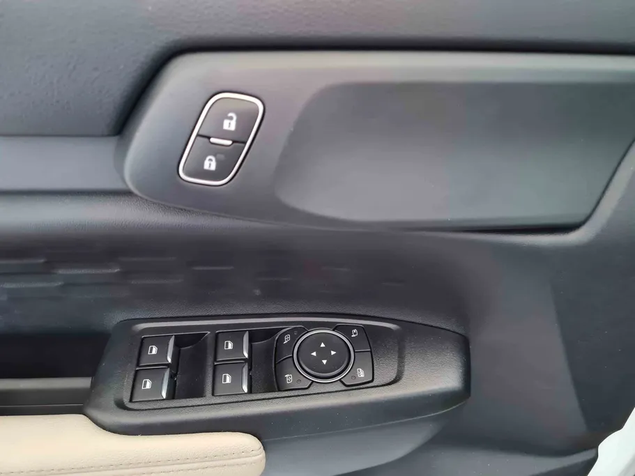 2025 Ford Everest XLS 