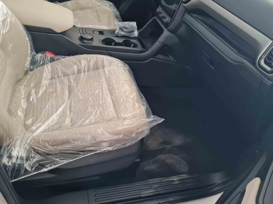 2025 Ford Everest XLS 