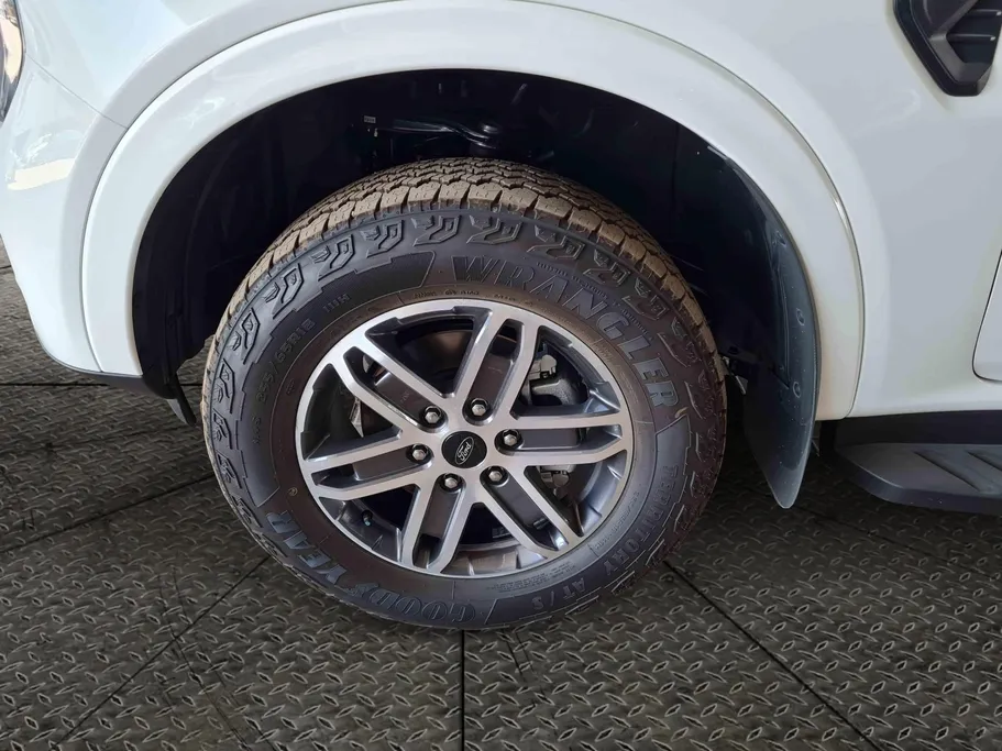 2025 Ford Everest XLS 