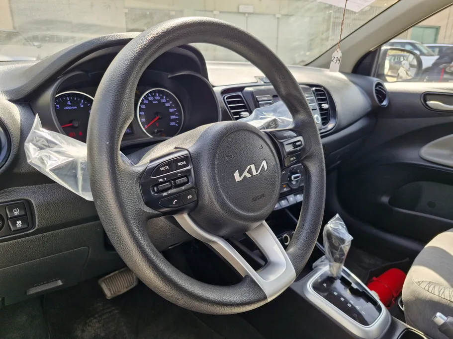 2024 Kia Pegas LX 