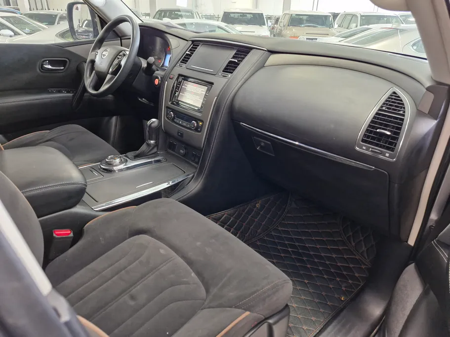2020 Nissan Patrol XE 