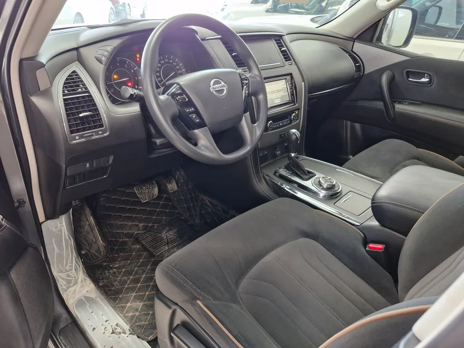 2020 Nissan Patrol XE 