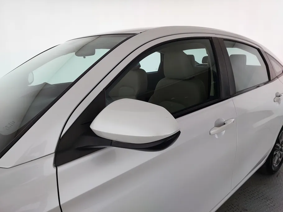 2023 Toyota Yaris  Y 