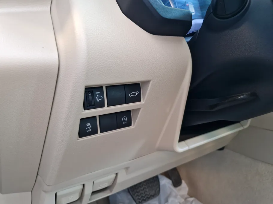 2023 Toyota Land Cruiser GXR3 