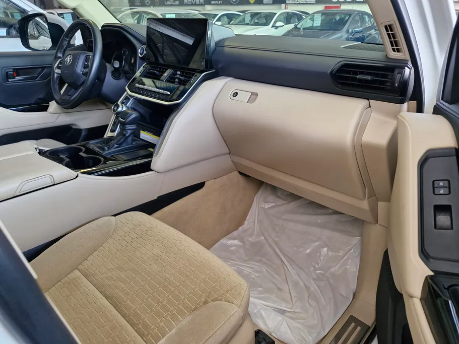 2023 Toyota Land Cruiser GXR3 