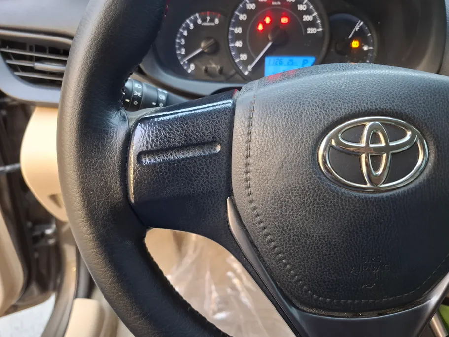 2021 Toyota Yaris  Y 