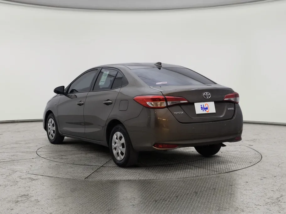 2021 Toyota Yaris  Y 