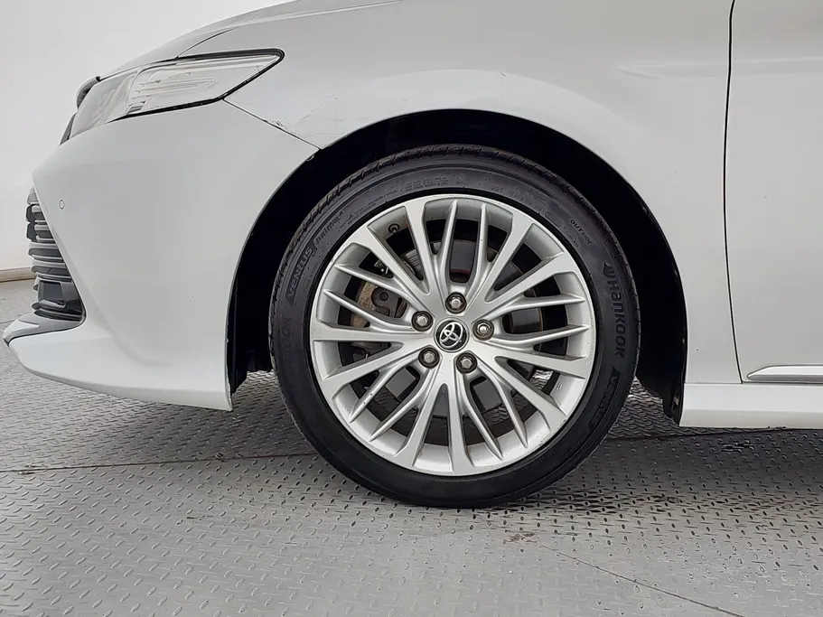 2019 Toyota Camry  Grande 