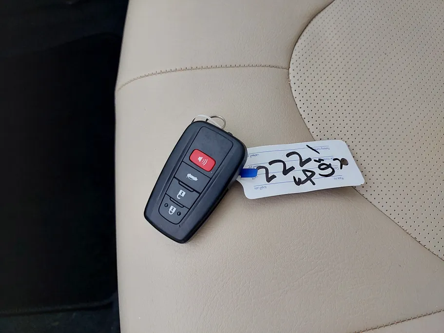 2019 Toyota Camry  Grande 