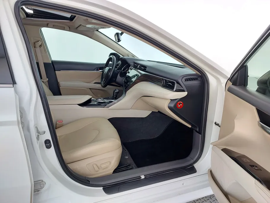 2019 Toyota Camry  Grande 