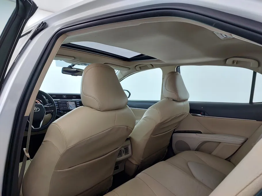 2019 Toyota Camry  Grande 